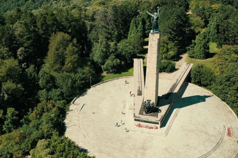 spomenik banja vrdnik